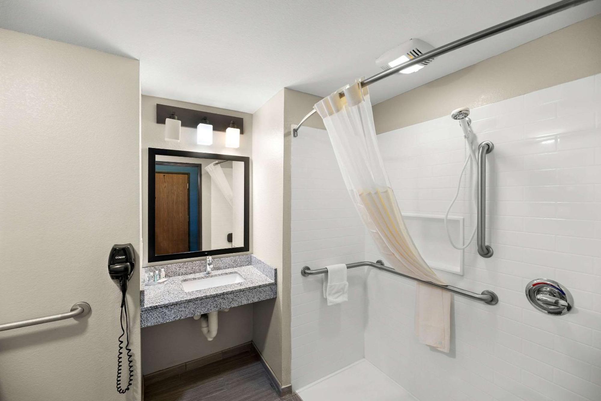 Quality Inn & Suites Big Spring Zewnętrze zdjęcie